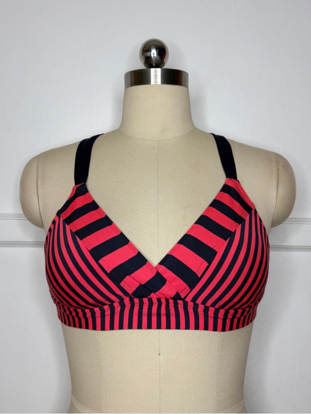 Pink and grey stripe
Bikini top
